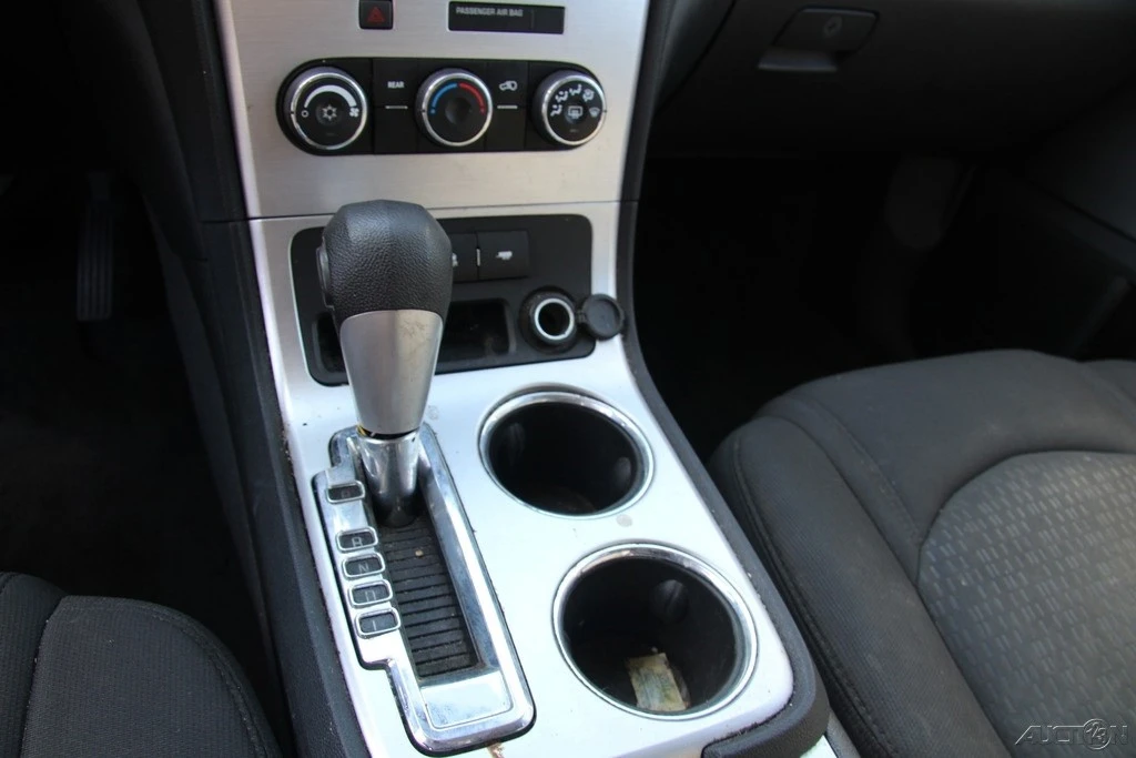 2009 GMC Acadia - Image 18 of 21