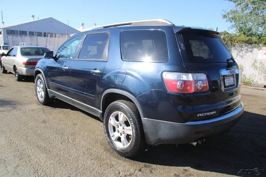 2009 GMC Acadia - Image 5 of 21