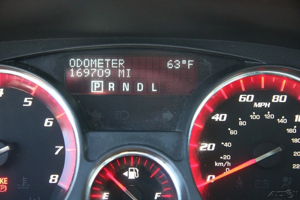 2009 GMC Acadia - Image 16 of 21