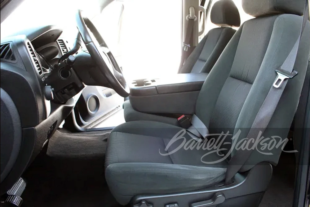 2009 GMC Sierra Heavy Duty 3rd Gen - Image 2 of 6