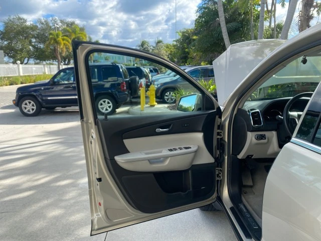 2009 GMC Acadia - Image 10 of 21