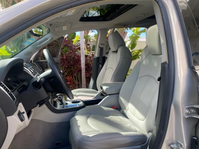 2009 GMC Acadia - Image 11 of 21