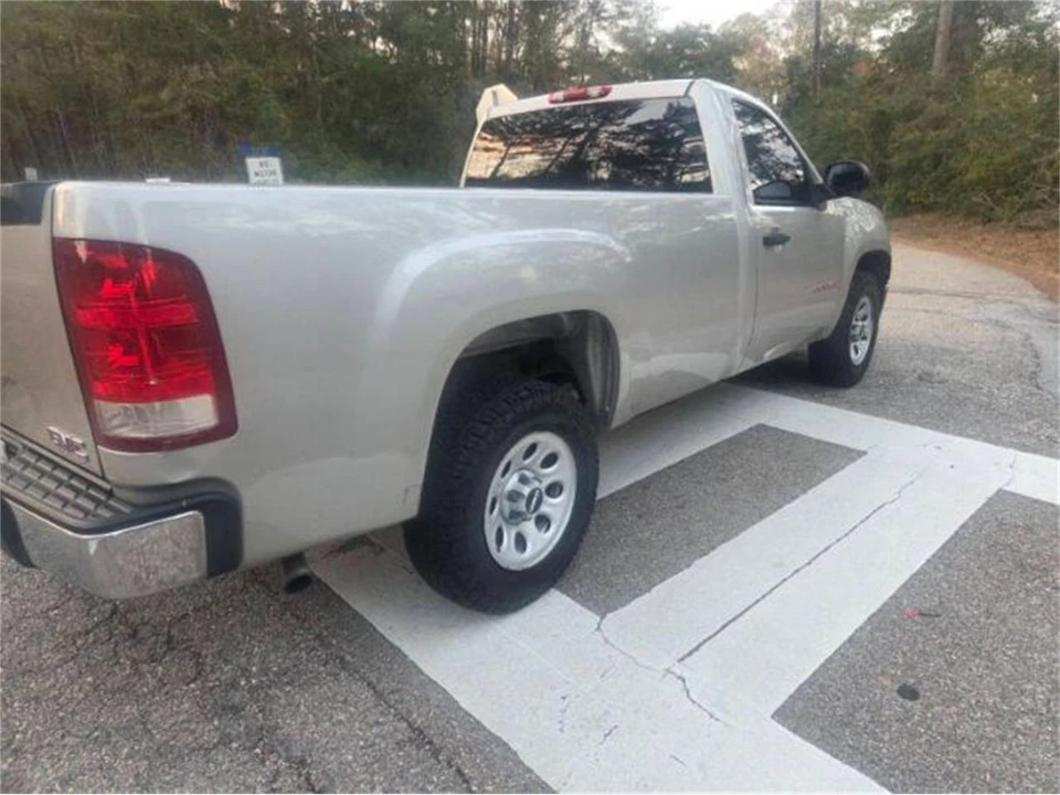 2009 GMC Sierra 3rd Gen - Image 7 of 11