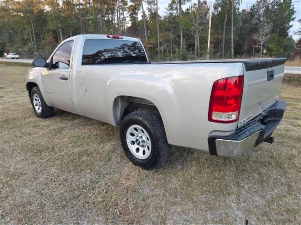 2009 GMC Sierra 3rd Gen - Image 6 of 11