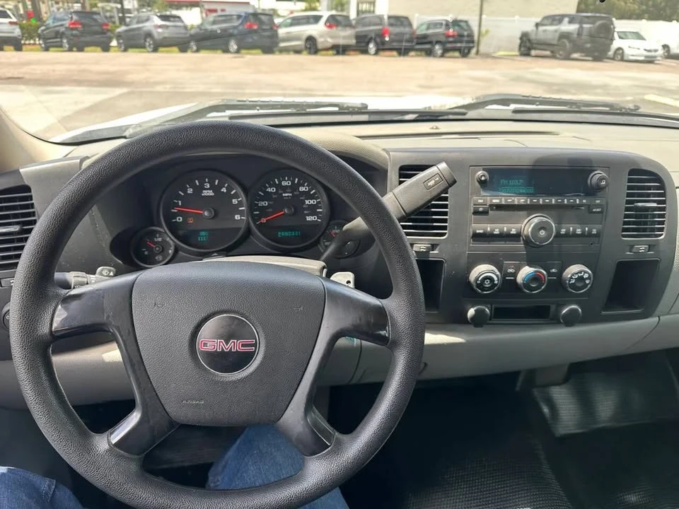 2009 GMC Sierra 3rd Gen - Image 8 of 9