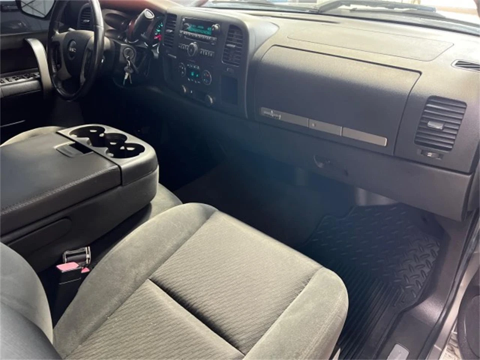 2009 GMC Sierra 3rd Gen - Image 11 of 31