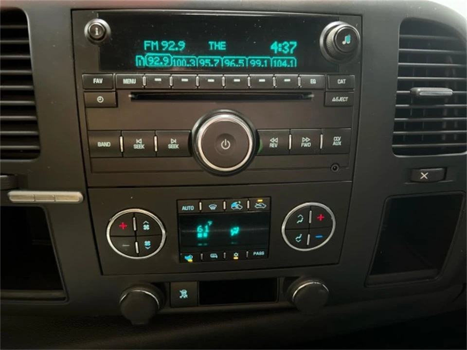 2009 GMC Sierra 3rd Gen - Image 19 of 31