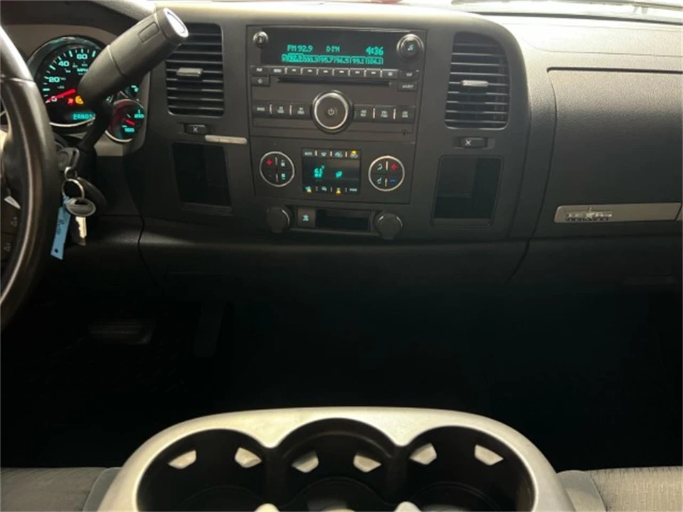 2009 GMC Sierra 3rd Gen - Image 16 of 31