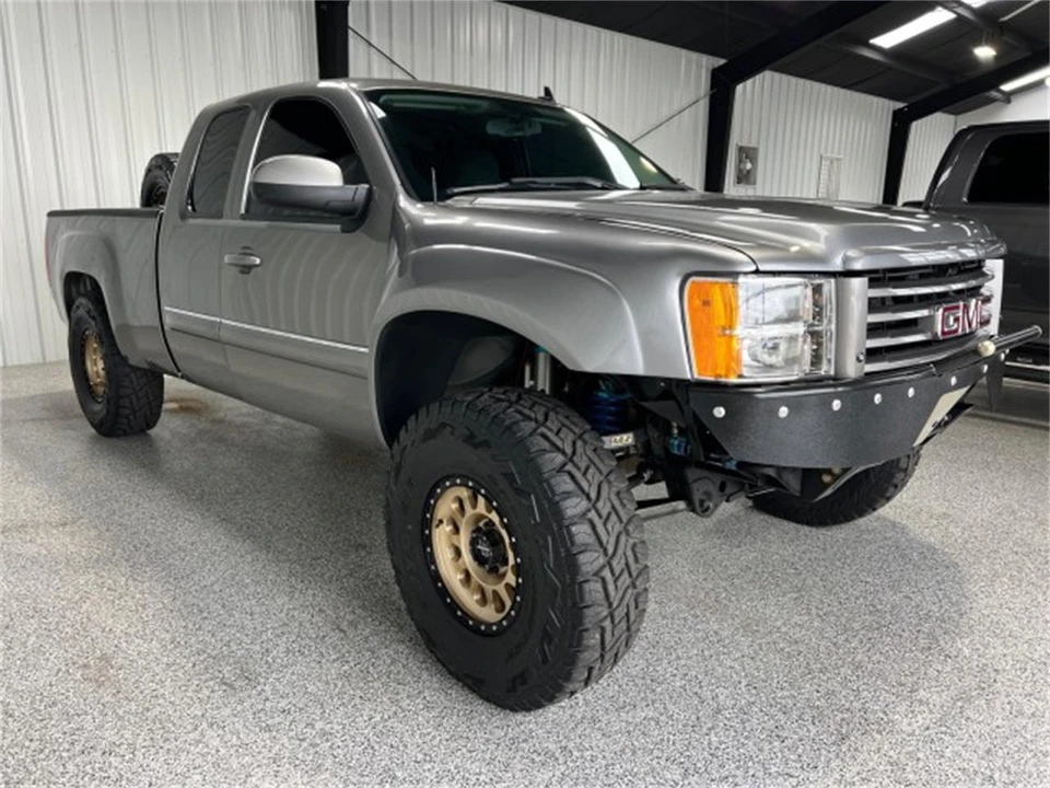 2009 GMC Sierra 3rd Gen - Image 4 of 31