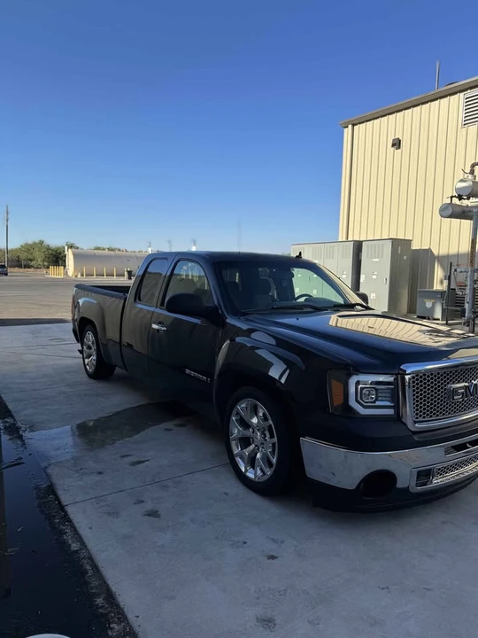 2009 GMC Sierra 3rd Gen - Image 2 of 4