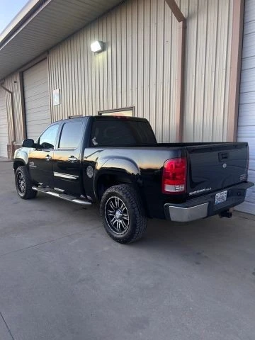 2009 GMC Sierra 2nd Gen - Image 5 of 13