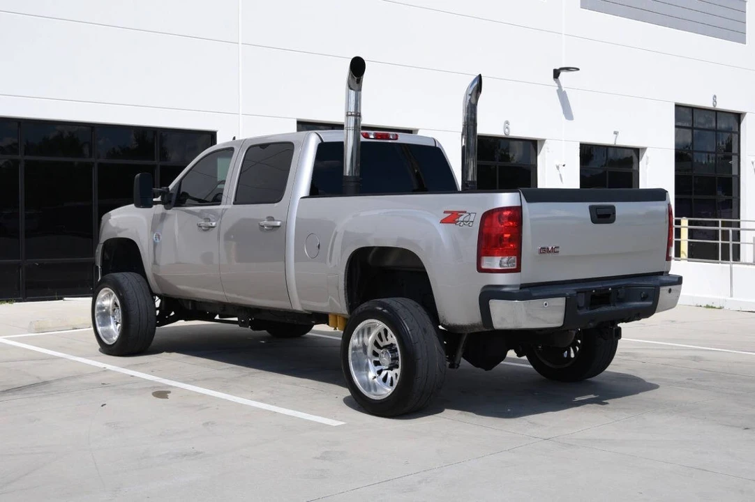 2009 GMC Sierra Heavy Duty 3rd Gen - Image 6 of 21