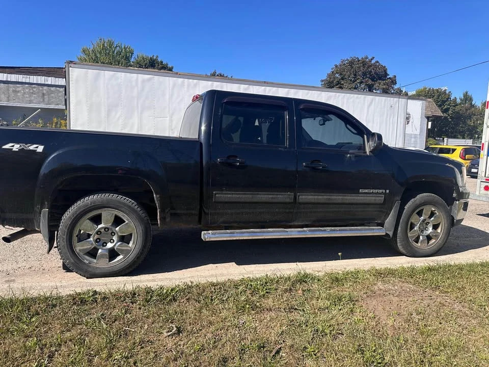 2009 GMC Sierra 2nd Gen - Image 3 of 3