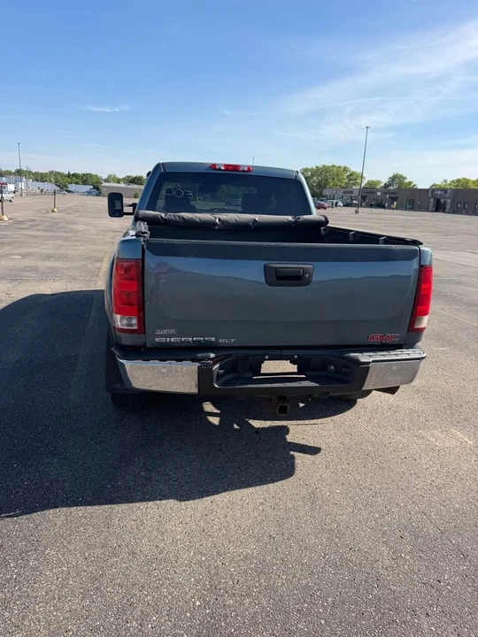 2009 GMC Sierra 2nd Gen - Image 4 of 8