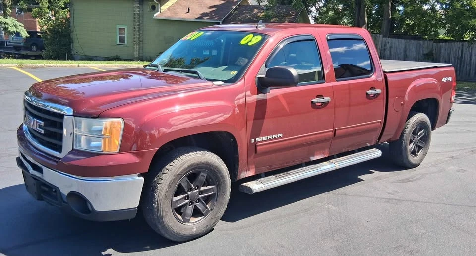 2009 GMC Sierra 3rd Gen - Image 3 of 9