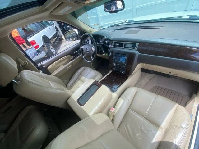 2009 GMC Yukon 3rd Gen - Image 10 of 12