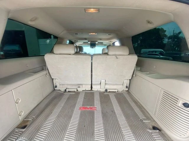 2009 GMC Yukon 3rd Gen - Image 17 of 21