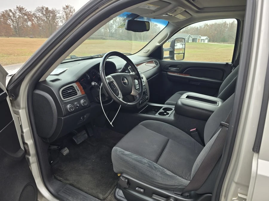 2009 GMC Yukon 3rd Gen - Image 10 of 10