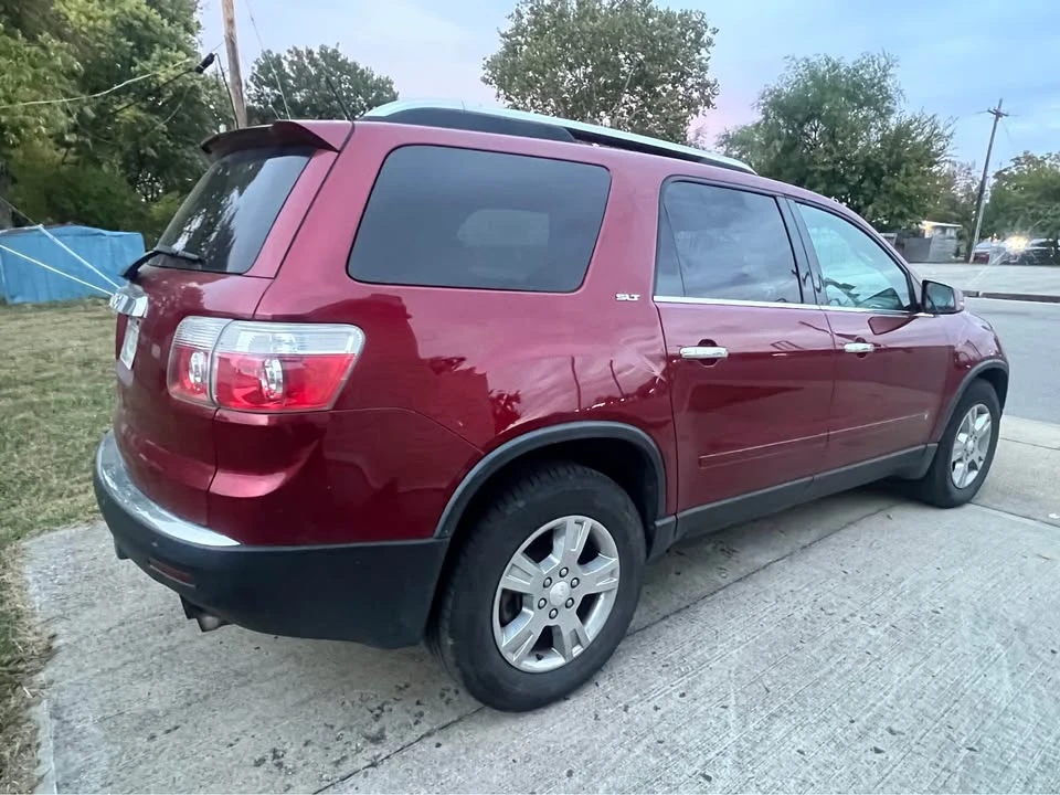 2009 GMC Acadia - Image 3 of 7
