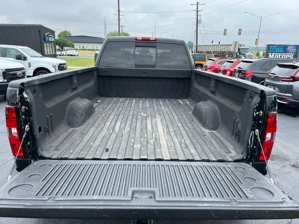 2009 GMC Sierra Heavy Duty 3rd Gen - Image 8 of 16