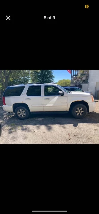 2009 GMC Yukon 3rd Gen - Image 2 of 2