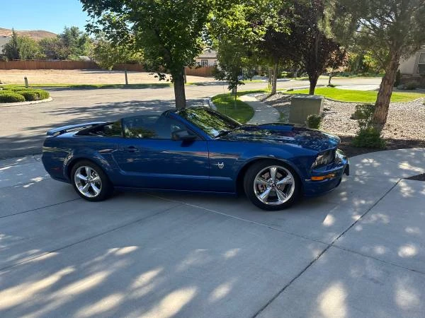 2009 Ford S197 Mustang - Image 2 of 8