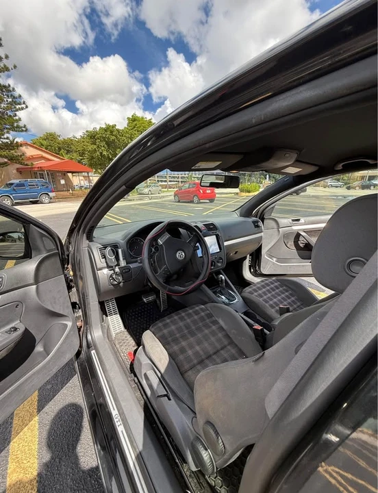 2009 Volkswagen GTI Mk5 - Image 5 of 10