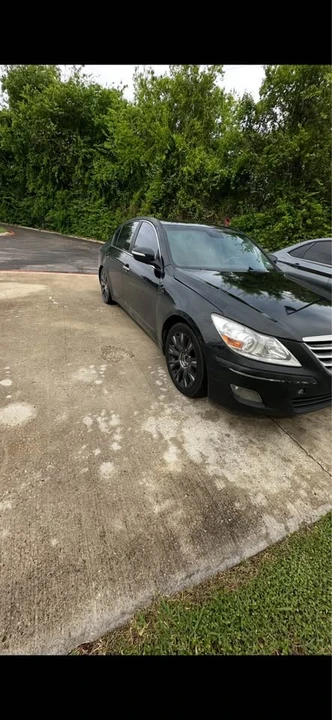 2009 Hyundai Genesis - Image 5 of 6