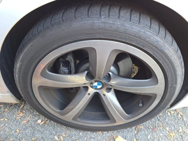 2009 Genesis - Image 12 of 12