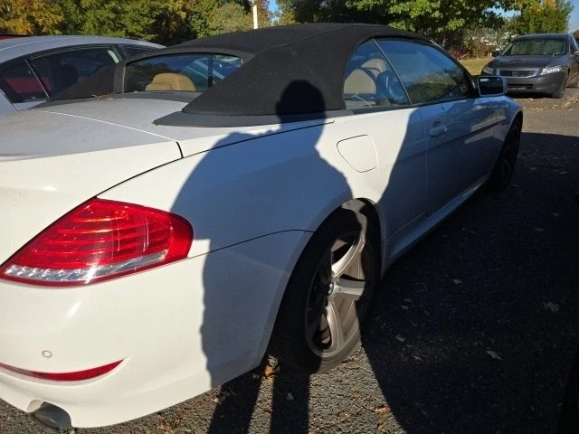2009 Genesis - Image 6 of 12