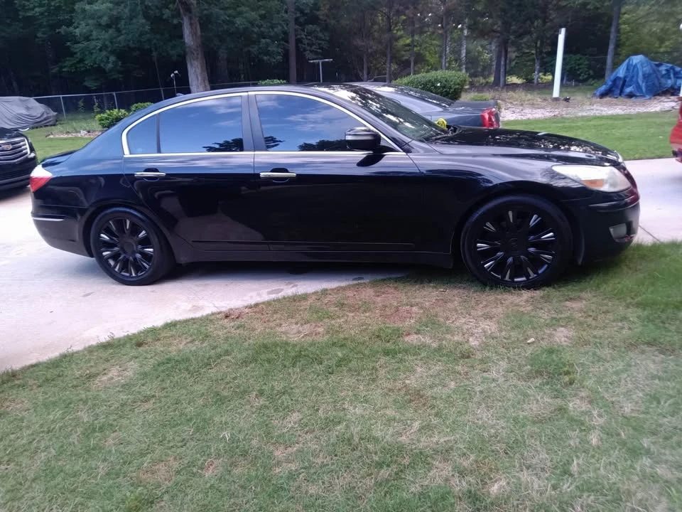 2009 Hyundai Genesis - Image 3 of 4