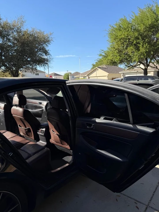2009 Genesis - Image 2 of 17