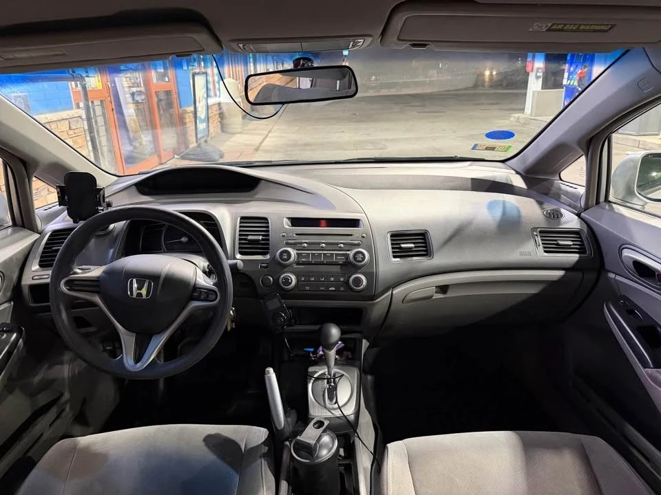 2009 Honda Civic 8th Gen - Image 5 of 10