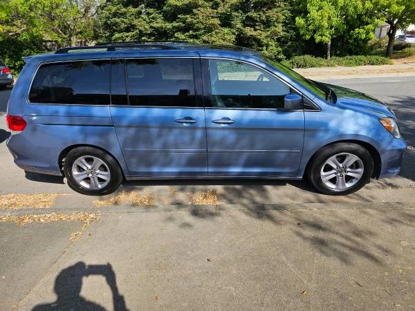 2009 Honda Odyssey - Image 3 of 8