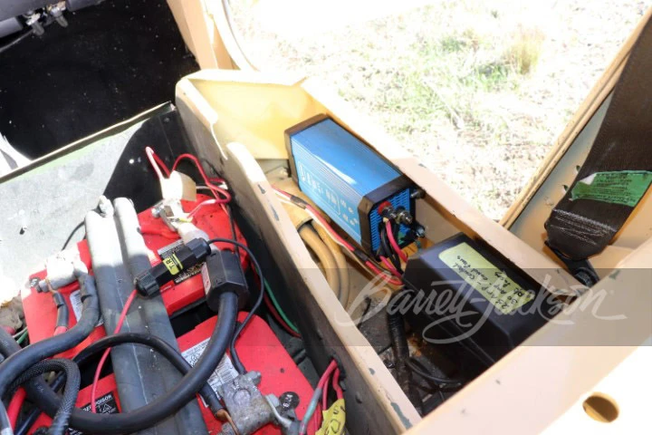 2009 AM General Hummer - Image 8 of 13