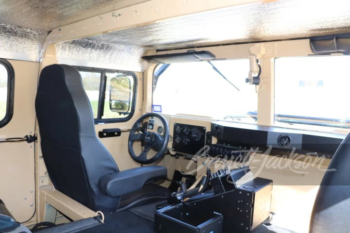 2009 AM General Hummer - Image 12 of 13
