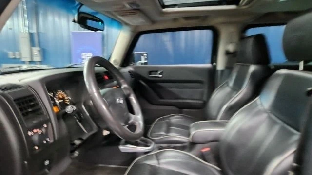 2009 Hummer Hummer H3 - Image 7 of 12