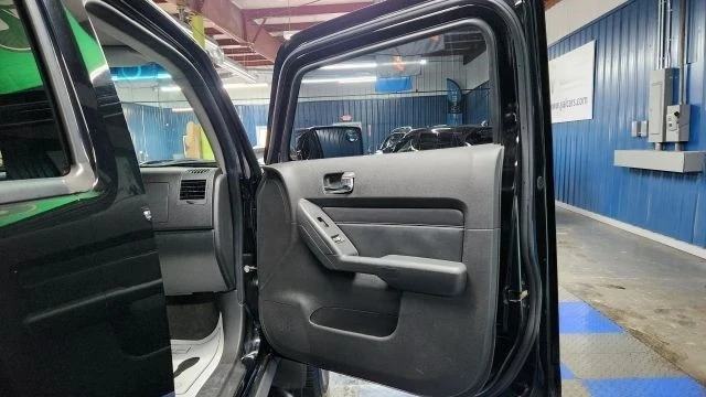 2009 Hummer Hummer H3 - Image 14 of 21