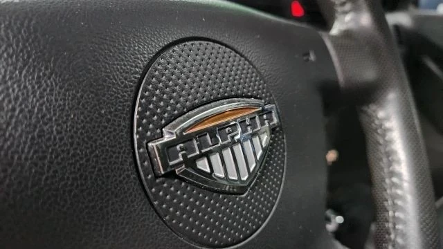 2009 Hummer Hummer H3 - Image 11 of 12