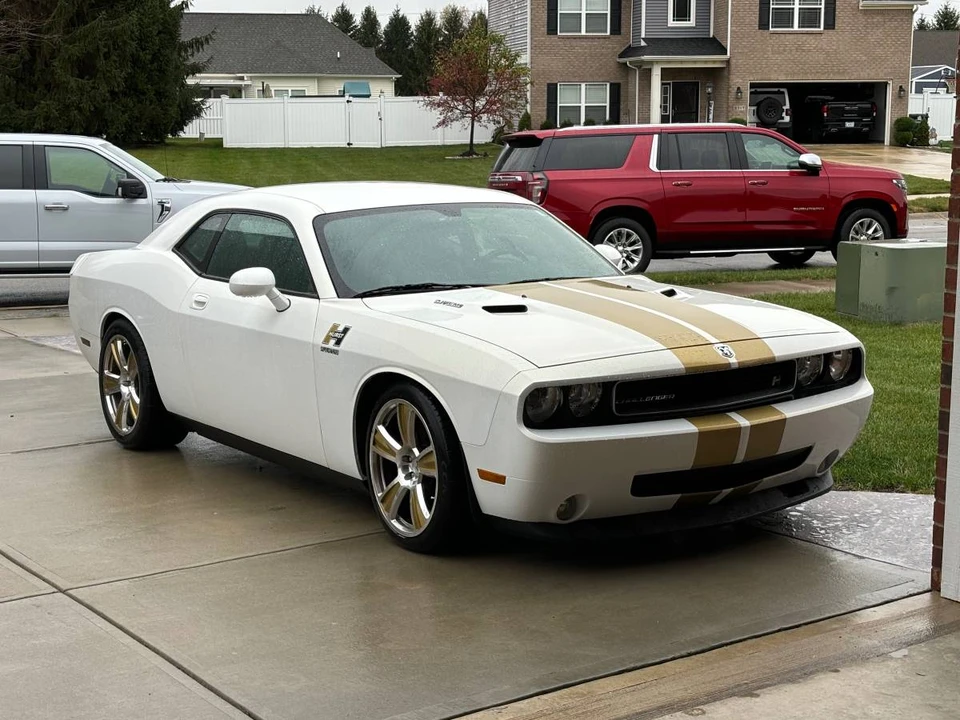 2009 Dodge Challenger SRT8 & 392 3rd Gen - Image 12 of 22