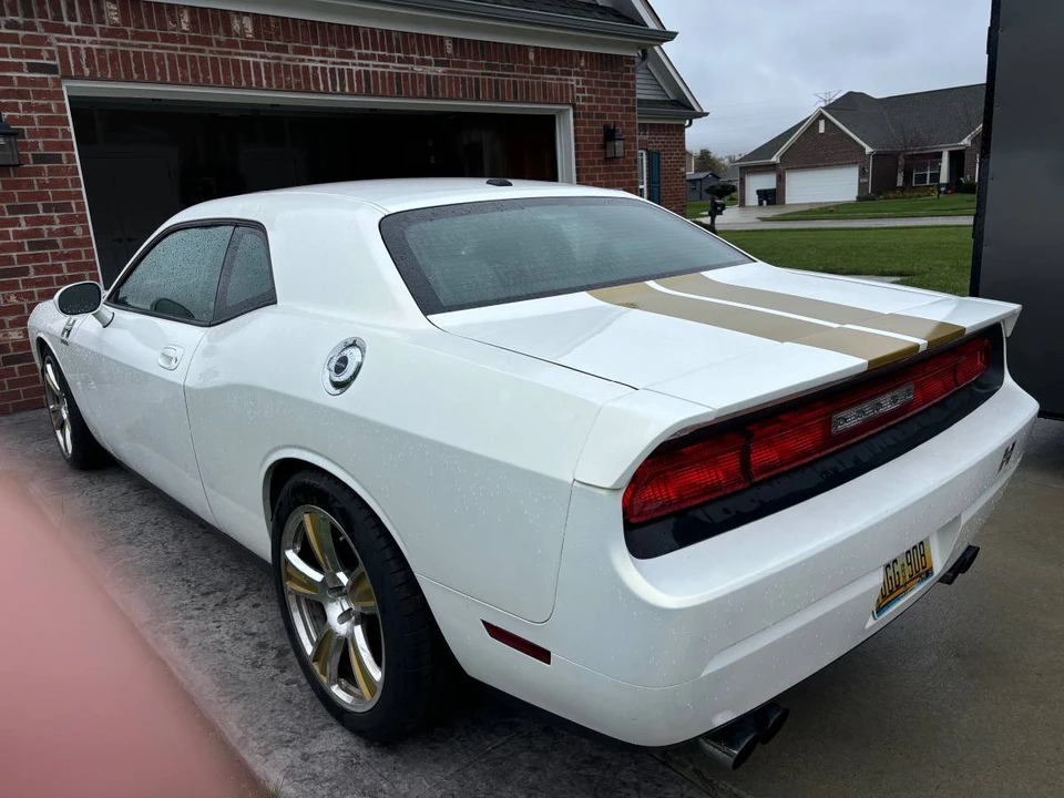 2009 Dodge Challenger SRT8 & 392 3rd Gen - Image 3 of 22