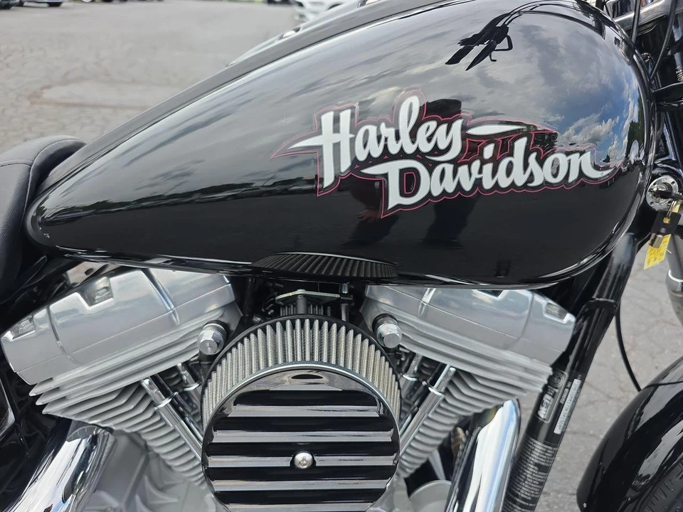 2009 Harley-Davidson Dyna Twin Cam - Image 4 of 28
