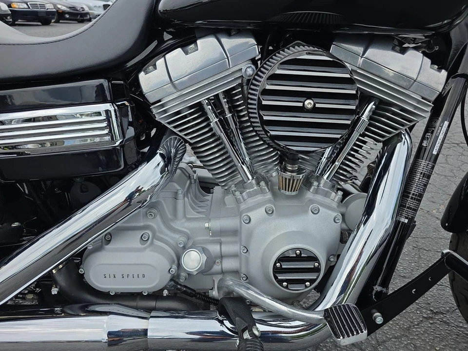 2009 Harley-Davidson Dyna Twin Cam - Image 13 of 28