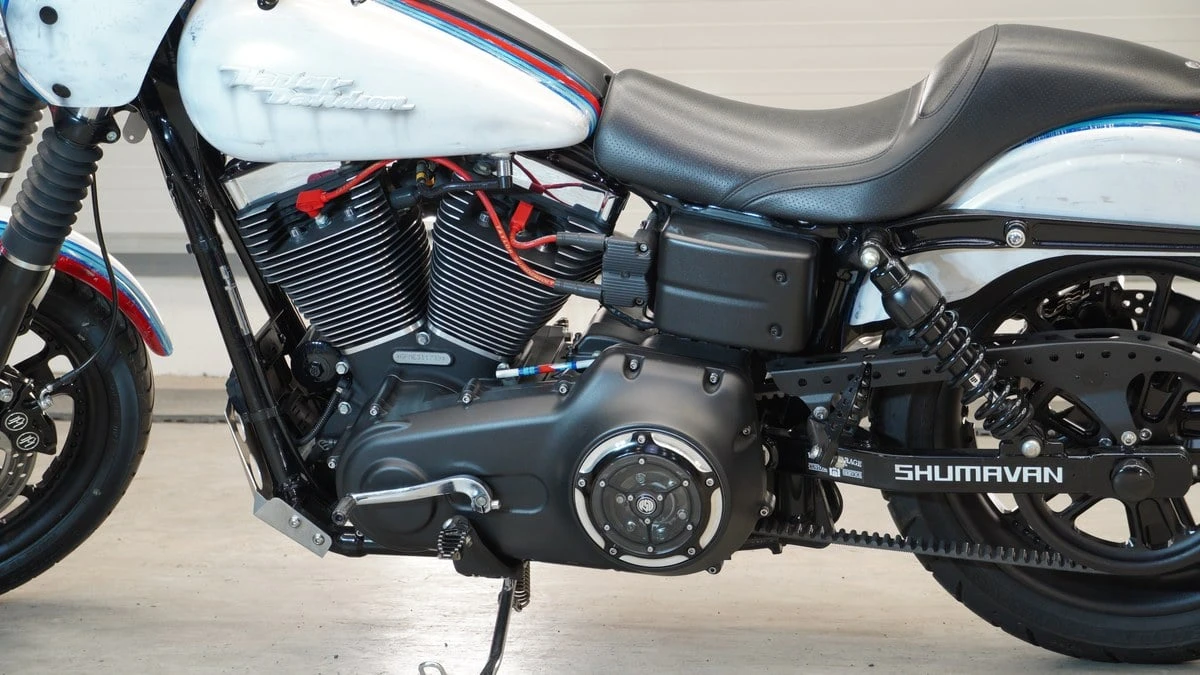 2009 Harley-Davidson Dyna Twin Cam - Image 15 of 19