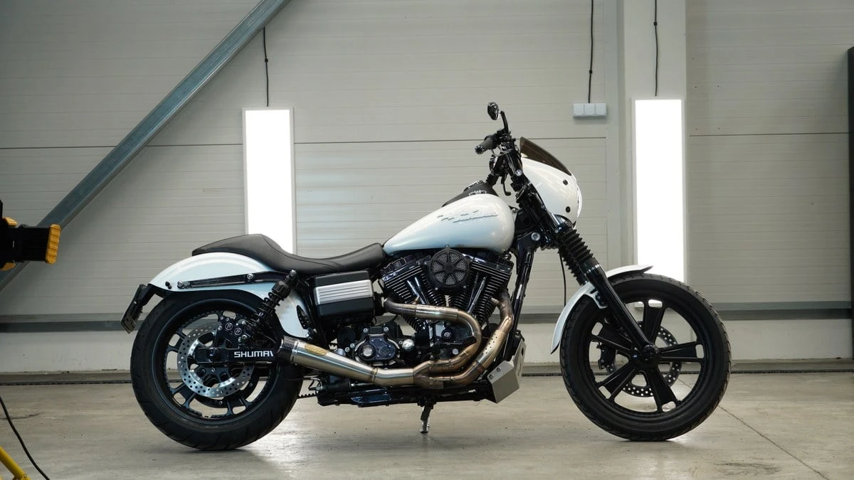 2009 Harley-Davidson Dyna Twin Cam - Image 3 of 19