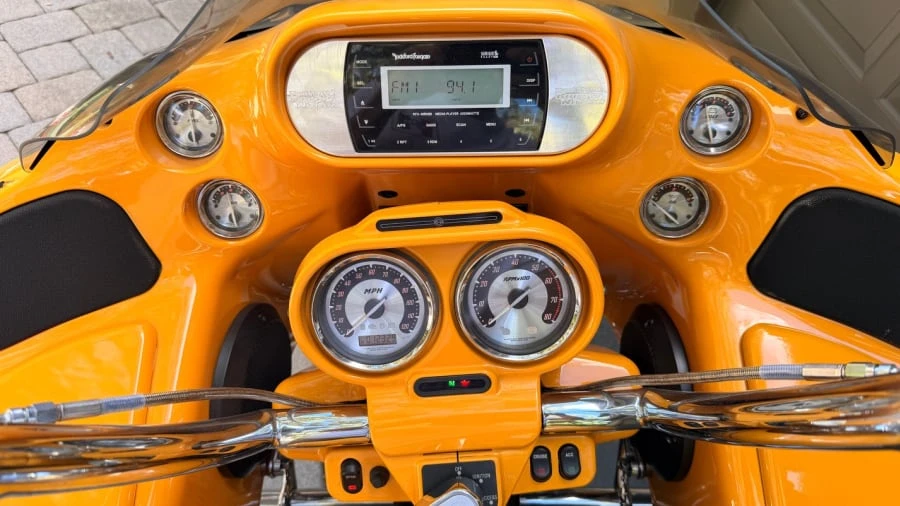 2009 Harley-Davidson CVO - Image 4 of 4