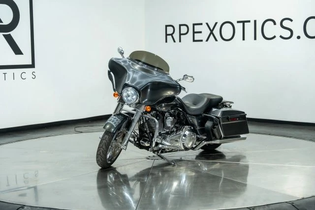 2009 Harley-Davidson Touring Twin Cam - Image 2 of 17