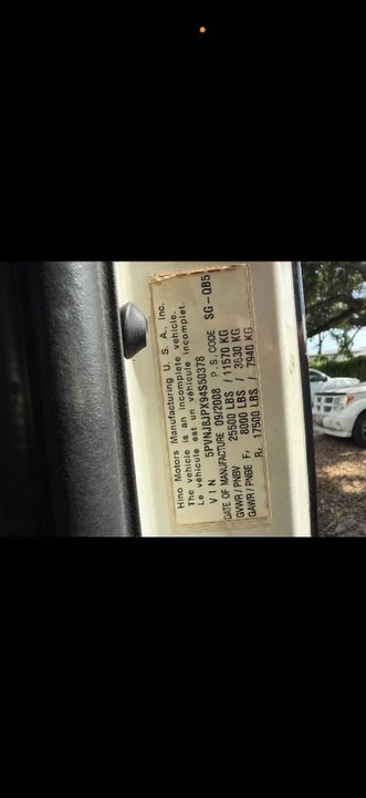 2009 Hino 268 - Image 15 of 21