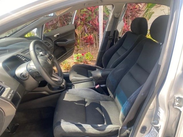 2009 Honda Civic 8th Gen - Image 11 of 21