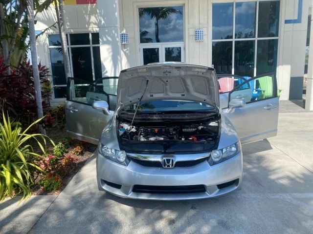 2009 Honda Civic 8th Gen - Image 17 of 21